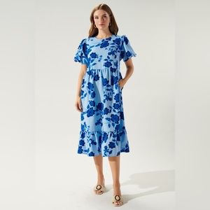 Skyline Floral Papillon Puff Sleeve Midi Dress